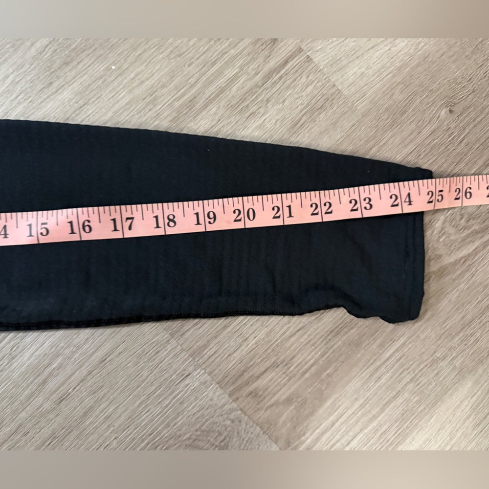 Patagonia Black Half-Zip Performance Pullover - Picture 8 of 8